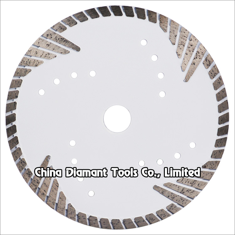 Diamond dry cutting saw blades - hot-press sintered, wide turbo rim segments with protective teeth